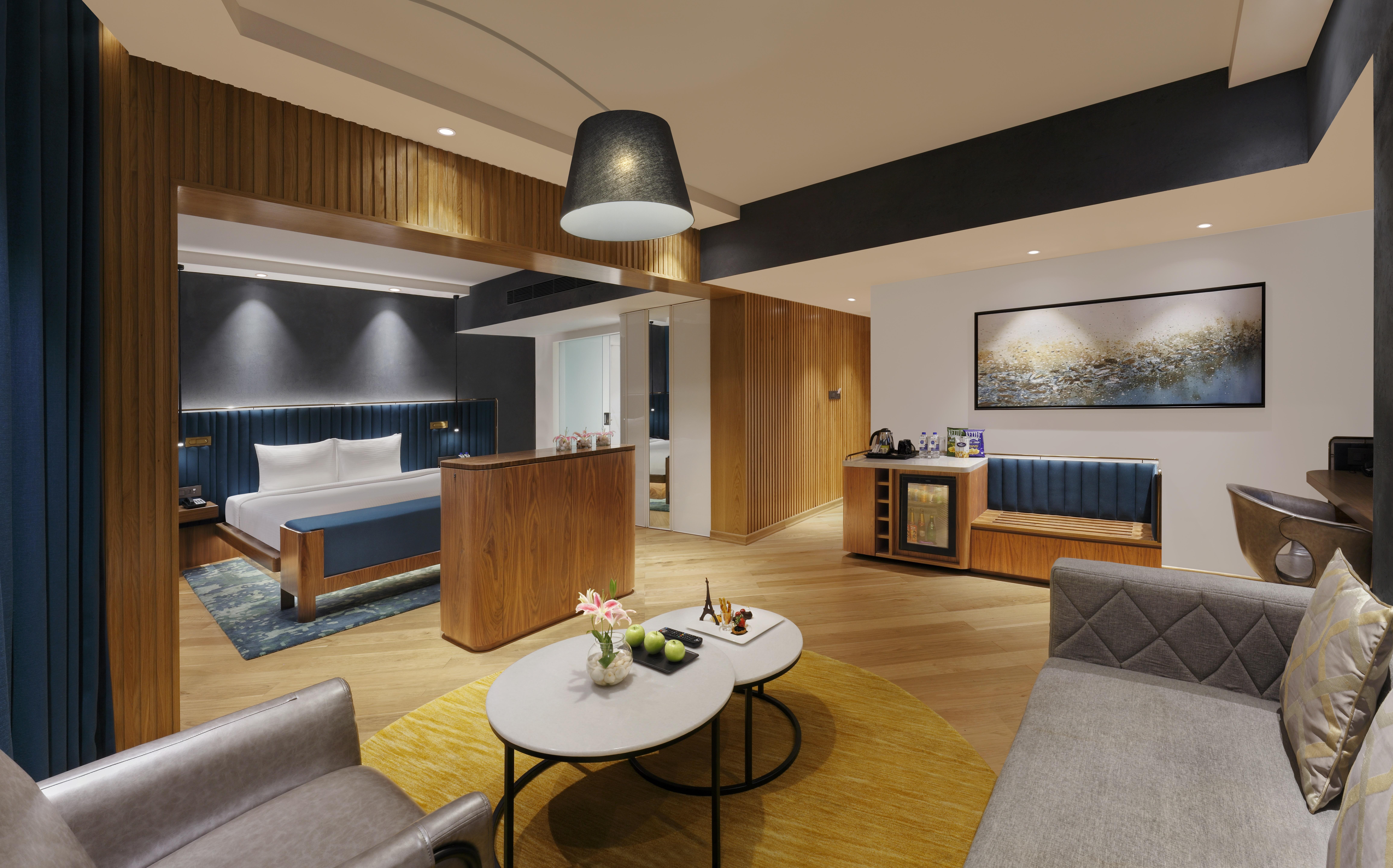 Novotel Mumbai Juhu Beach Bombaim Exterior foto Suite