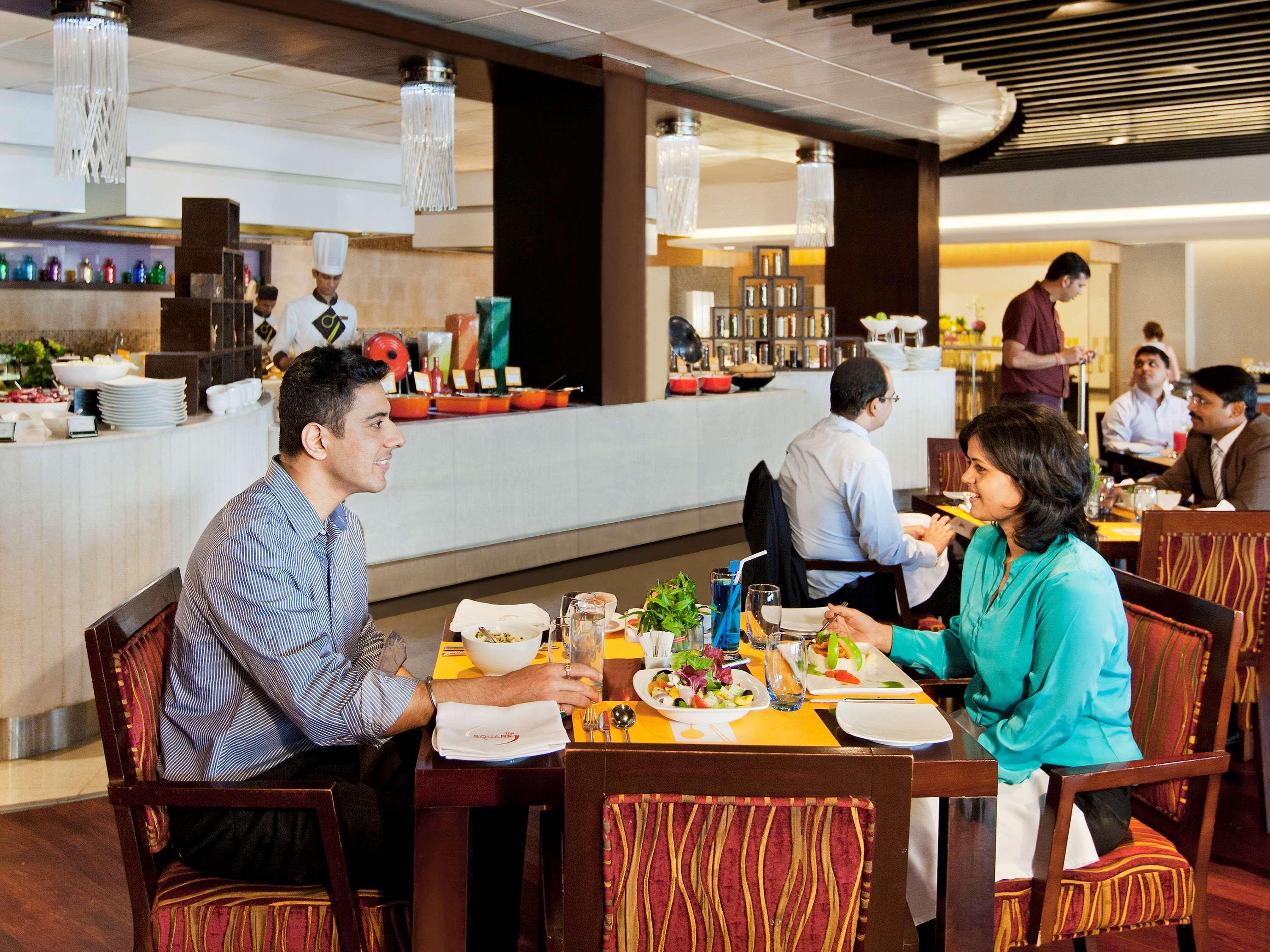 Novotel Mumbai Juhu Beach Bombaim Exterior foto The Park, Hyderabad